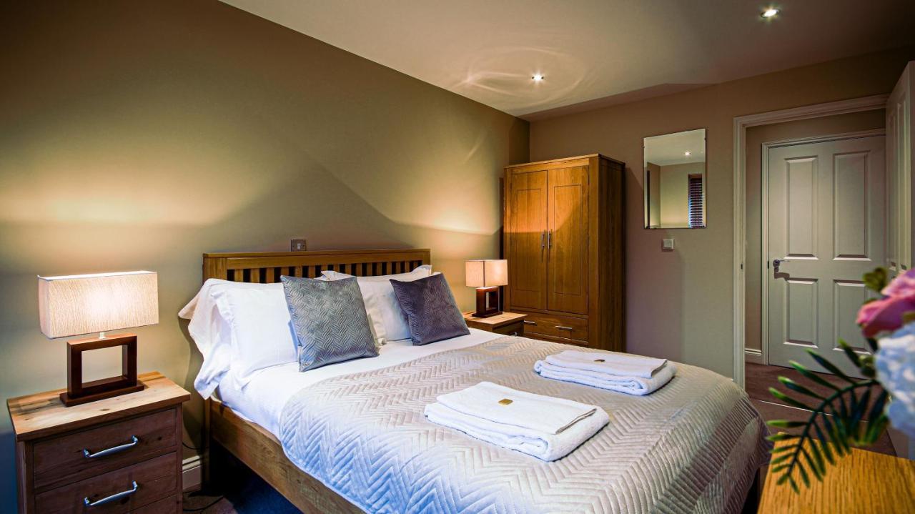 Superb City Center 1 Or 2 Bedroom Apts King Bed Southampton Exterior foto