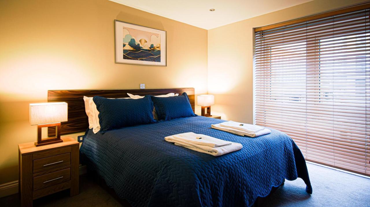 Superb City Center 1 Or 2 Bedroom Apts King Bed Southampton Exterior foto