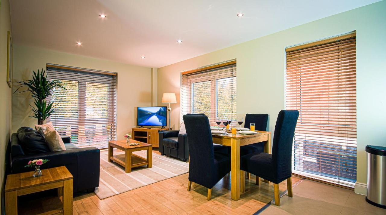 Superb City Center 1 Or 2 Bedroom Apts King Bed Southampton Exterior foto