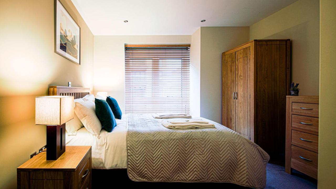 Superb City Center 1 Or 2 Bedroom Apts King Bed Southampton Exterior foto